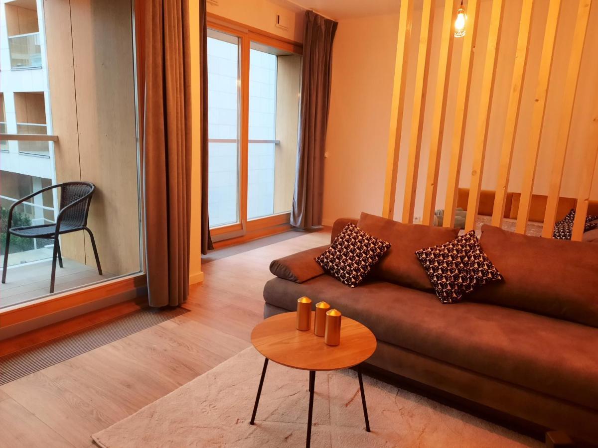 Prestige Apartments Wola Kolejowa Варшава Экстерьер фото