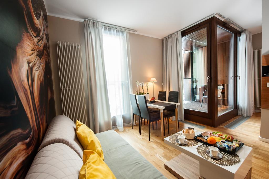 Prestige Apartments Wola Kolejowa Варшава Номер фото